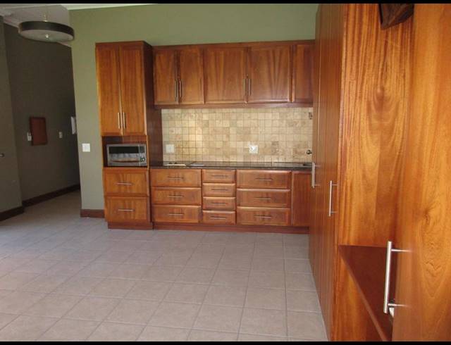 1 BEDROOM PROPERTY TO RENT IN RETIRE AT MIDSTREAM